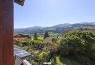 Großzügige Maisonette-Wohnung mit Eigengarten & Bergblick!