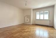 IM ZEHNERVIERTEL MIT VOLLKELLER, GARAGE UND LOFT-DACHGESCHOSS - 2 WOHNEIHEITEN MÖGLICH