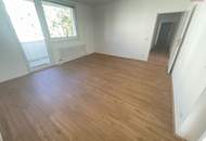 Neu sanierte 3 Zimmerwohnung mit Balkon!