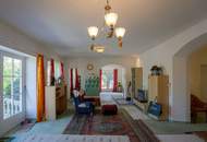 Reizvolles Einfamilienhaus in sonniger Lage mit Gartenidylle und Erweiterungspotenzial