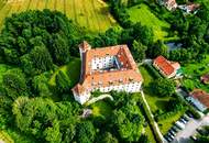 Märchenhaft wohnen im Schloss Herberstorf: 3-Zimmer-Wohnung mit neu ausgestatteter, separater Küche