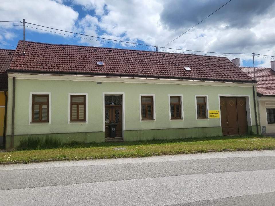 Platz für Deine Zukunft! Schönes Baugrundstück mit Abbruchobjekt im Herzen des Weinviertels