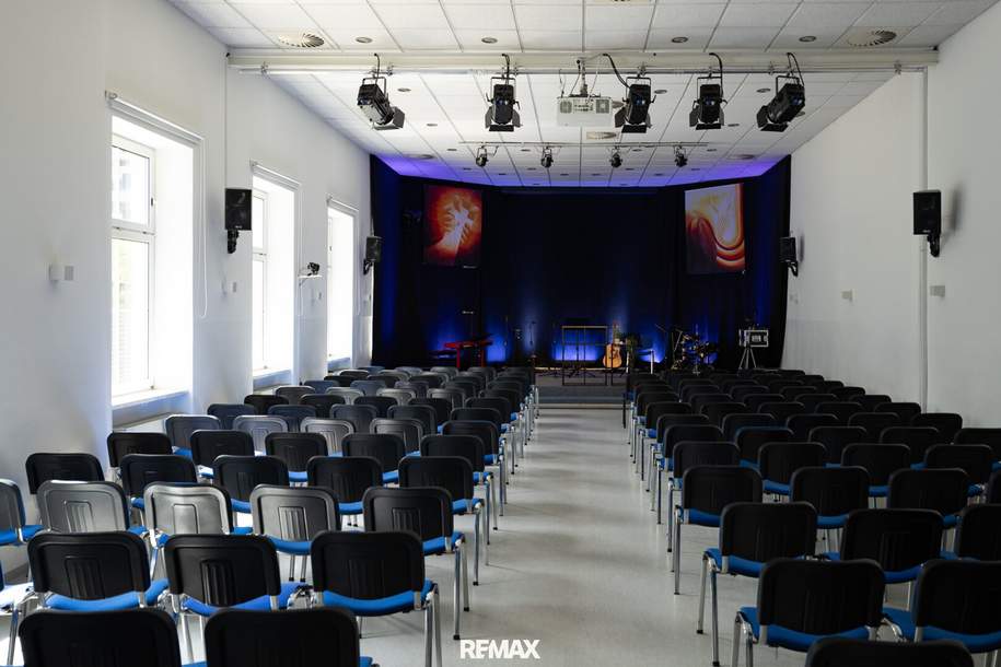 Theater- oder Veranstaltungssaal in Nähe der Grazer Messe, Gewerbeobjekt-miete, 5.000,00,€, 8010 Graz(Stadt)