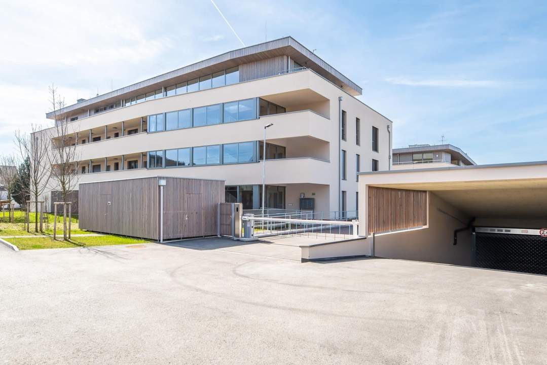 Gartenwohnung am Attersee inkl. Interieur und TG-Platz