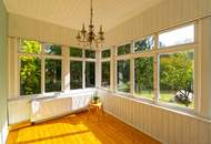 Aufwendig revitalisierte und stilvoll ausgebaute, historische Wienerwaldvilla in Tullnerbach