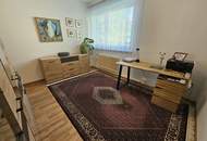 Freundliche und gut geschnittene 3 - Zimmerwohnung mit Loggia in beliebter Siedlungslage