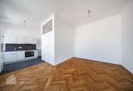 Garconniere mit Balkon in zentraler Lage
