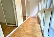 INNSTRASSE, UNBEFRISTET, 62 m2 Altbau inkl. 9 m2 Loggia, 2 Zimmer, Komplettküche, Parketten, gefördert, 2. Liftstock