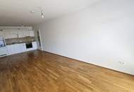 Zwei Zimmer Genossenschaftswohnung mit Balkon