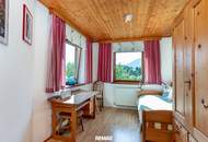 Ein- bis Zweifamilienhaus in zentrumsnaher Lage mit beeindruckendem Bergpanorama!