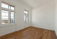 IMPOSANTE ALTBAUWOHNUNG MIT BALKON UND TRAUMBLICK AUF DIE KIRCHE II PRESTIGE UND ELEGANZ II WOHNEN IM DENKMALGESCHÜTZEN MÖDLINGER STADTJUWEL II FUSSGÄNGERZONE