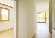 TOLLER PARKBLICK - PERFEKT ANGEBUNDEN - GROSSER BALKON !!!