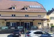 Vermiete Liegenschaft teilbar 1) Haus 157m² 2)Geschäftslokal (Praxis Gastro?, Kaffee? ect) 220m² 3)Lager derzeit mit Hochregalen 250m² 4)Lager- Geschäfts- oder Bürofläche 1.OG 234m² 5)Doppelgarage (vermietet)LKW-tauglich 49,40m² 6)Außenflächen und Parkplätze (Provisionsfrei)