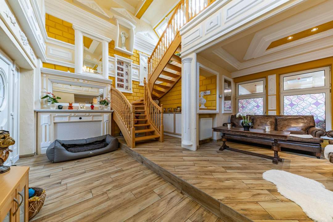 Ländliche Eleganz nahe Wien: Einzigartiges Anwesen mit viel Privatsphäre, Fitness- und Gästebereich!