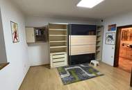 Modernisiertes Haus mit Nebengebäude im Dreikanthof-Stil! Sonniger und ebener Eigengrund