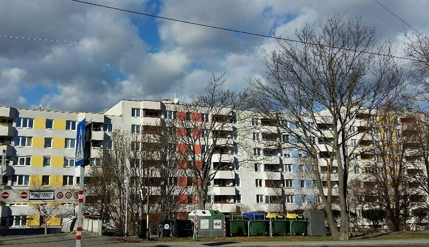 2-Zimmer-Erdgeschoßwohnung mit Loggia!