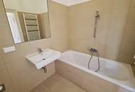 ROCHUSMARKT-NÄHE, sonnige 103 m2 Altbau, 3 Zimmer, WG-geeignet, Küche, Wannenbad, Parketten, Geusaugasse