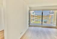 Exklusiv am Wasser: 6-Zimmer-Wohnung mit 45m2 Freifläche in erster Wasserlage