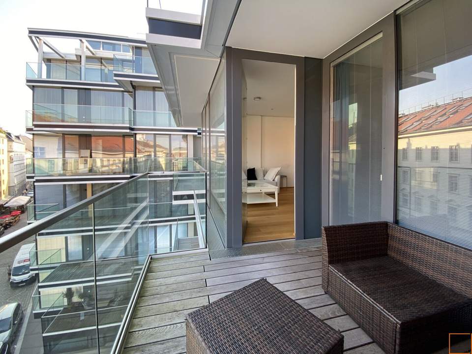 "The Ambassy" im Botschaftsviertel - möblierte Zweizimmerwohnung mit Loggia und Balkon!