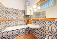 3 Zimmer Altbau-Wohnung am Stadtpark // mit Galerie sowie begehbarer Garderobe