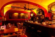 RENOMMIERTES & IDEAL GELEGENES BIERLOKAL!