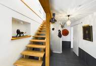 Sonniges Seehaus in Maria Wörth: Zwei Wohneinheiten mit rundum Seeblick + Gartenidylle