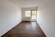 Drei Zimmer Wohnung mit Balkon und Stellplatz!