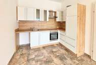 Nette Single-Wohnung mit Balkon