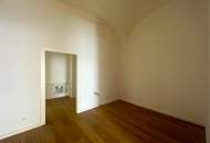 SANIERT *** Büro / Geschäftslokal - Nähe U4 Stadtpark *** straßenseitiger Zugang *** zwischen Heumarkt und Wien Mitte Shopping Center