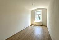 Großzügige 3 Zimmer-Altbauwohnung mit Balkon (ca. 91,84 m²) im beliebten Bezirk Gries