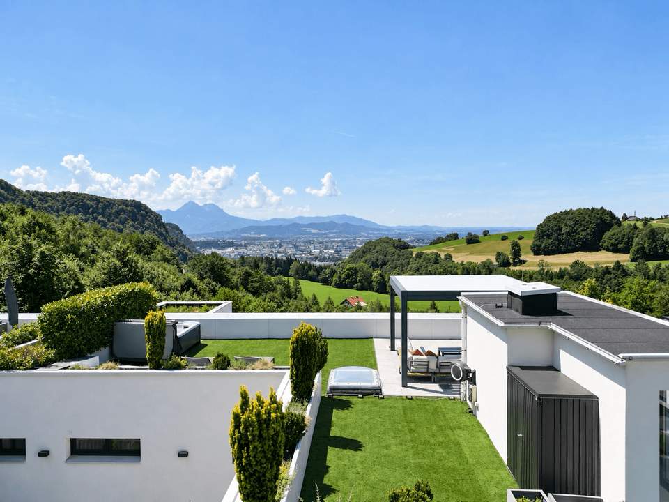 THE VIEW²: Zweitwohnsitz nahe Salzburg: 115 m² Penthouse | Private Dachterrasse mit 360°-Panorama | 2 TG-Plätze inkl.