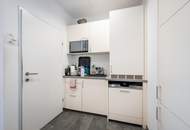 Büro und Lager, perfekter Standort mit 14 Parkplätzen!