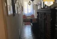 Zum Verkauf wird eine ca. 130 Jahre alte Jugendstilvilla mit 10 Zimmer in Edlitz geboten!