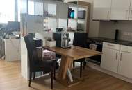 Perfekt für Singles oder Paare: 2-Zimmer-Wohnung mit Balkon direkt bei der U3