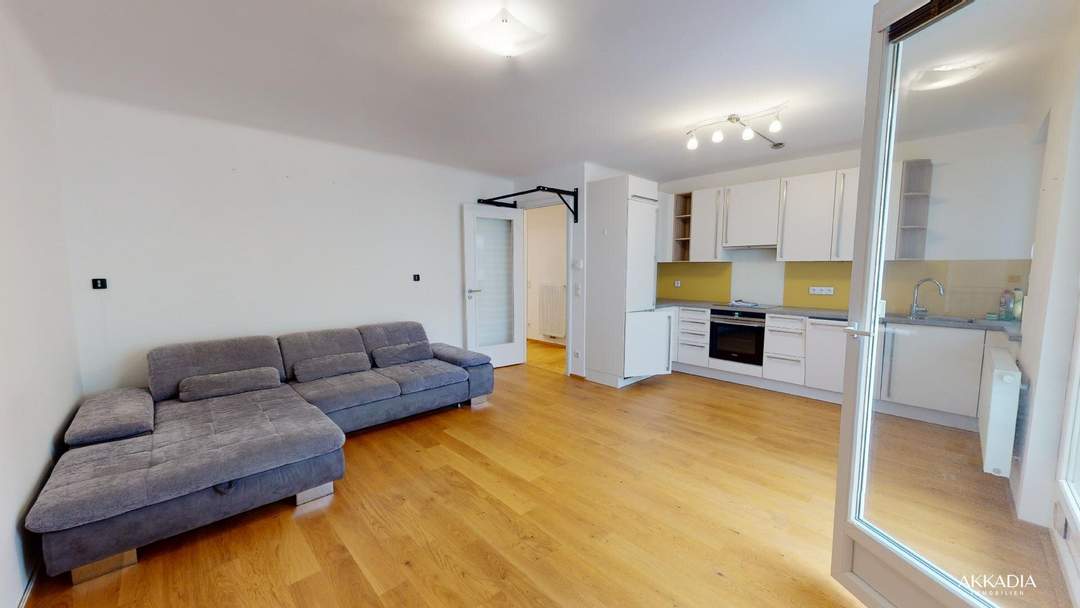 Loggiawohnung am Loquaipark I Besichtigungstermin am Freitag, 31.10 von 16:30 - 18:00 Uhr