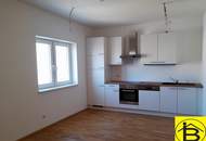 15378 Schlafzimmer mit großem Schrankraum!