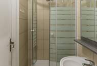 zwei Altbau- Wohnungen, unsaniert