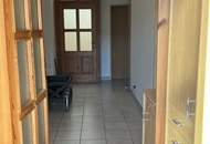 Gutes Wohn- bzw. Ferienhaus zur Miete in wunderschöner Ruhelage mit 2 Wohneinheiten.