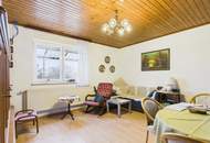 Haus mit 2 Wohneinheiten und ausgebautem Dachgeschoss in Blumau-Neurisshof, Bezirk Baden