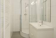 GROSSZÜGIG GESCHNITTENER 2-ZIMMER-ALTBAU IN TOLLER LAGE