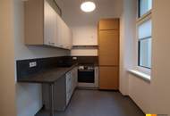 Sanierte 2 Zimmer-Altbauwohnung mit Balkon