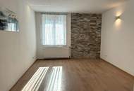 "Neu renovierte 2 Zimmer-Wohnung im Ortszentrum!"