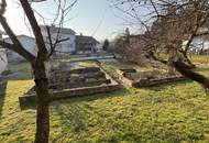 Ein Zuhause voller Möglichkeiten: Einfamilienhaus mit Nebengebäude und Doppelgarage - bereit für Ihre Ideen