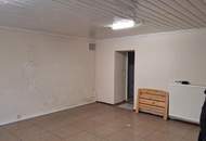"Sehr schönes Mehrparteienhaus mit unzähligen Möglichkeiten im Ortskern von Weinburg am Saßbach"