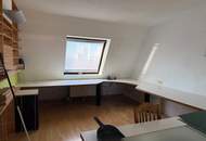 Großzügige Dachgeschoßwohnung mit ruhiger Südterrasse und Klimaanlage