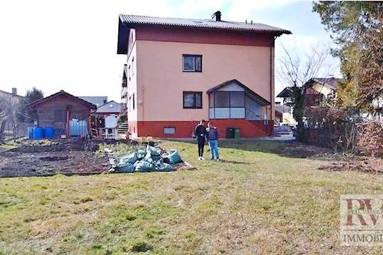 Mehrfamilienhaus - ideal für Großfamilien oder Bauträger - INKL. BAU Grundstück mit ca. 893m2!, Haus-kauf, 1.090.000,€, 5111 Salzburg-Umgebung