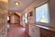 MOLLRAM - Einfamilienhaus mit ca. 1.268 m² Eigengrund | Baujahr 2009 | Sauna &amp; Whirlpool | Luftwärmepumpe, PV-Anlage, Klimaanlage uvm.