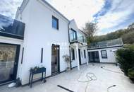 MODERNE VILLA MIT TRAUMBLICK &amp; POOL
