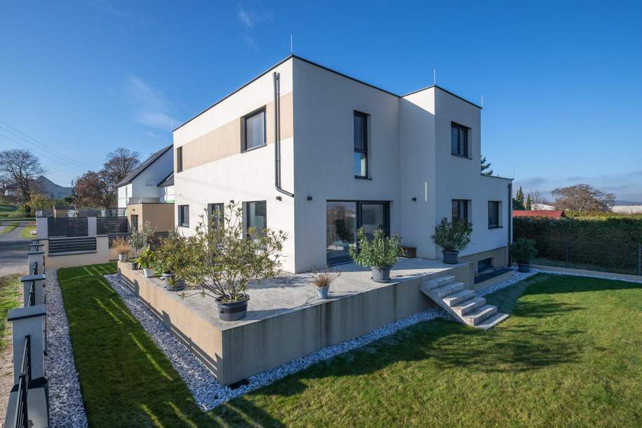 Exklusives Traumhaus mit Weitblick - modernes Wohnen in bester Lage, Haus-kauf, 899.000,€, 7011 Eisenstadt-Umgebung