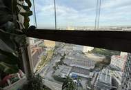 High-Floor Living im Helio Tower – Stilvolle 3-Zimmer-Wohnung mit Panorama-Fernblick